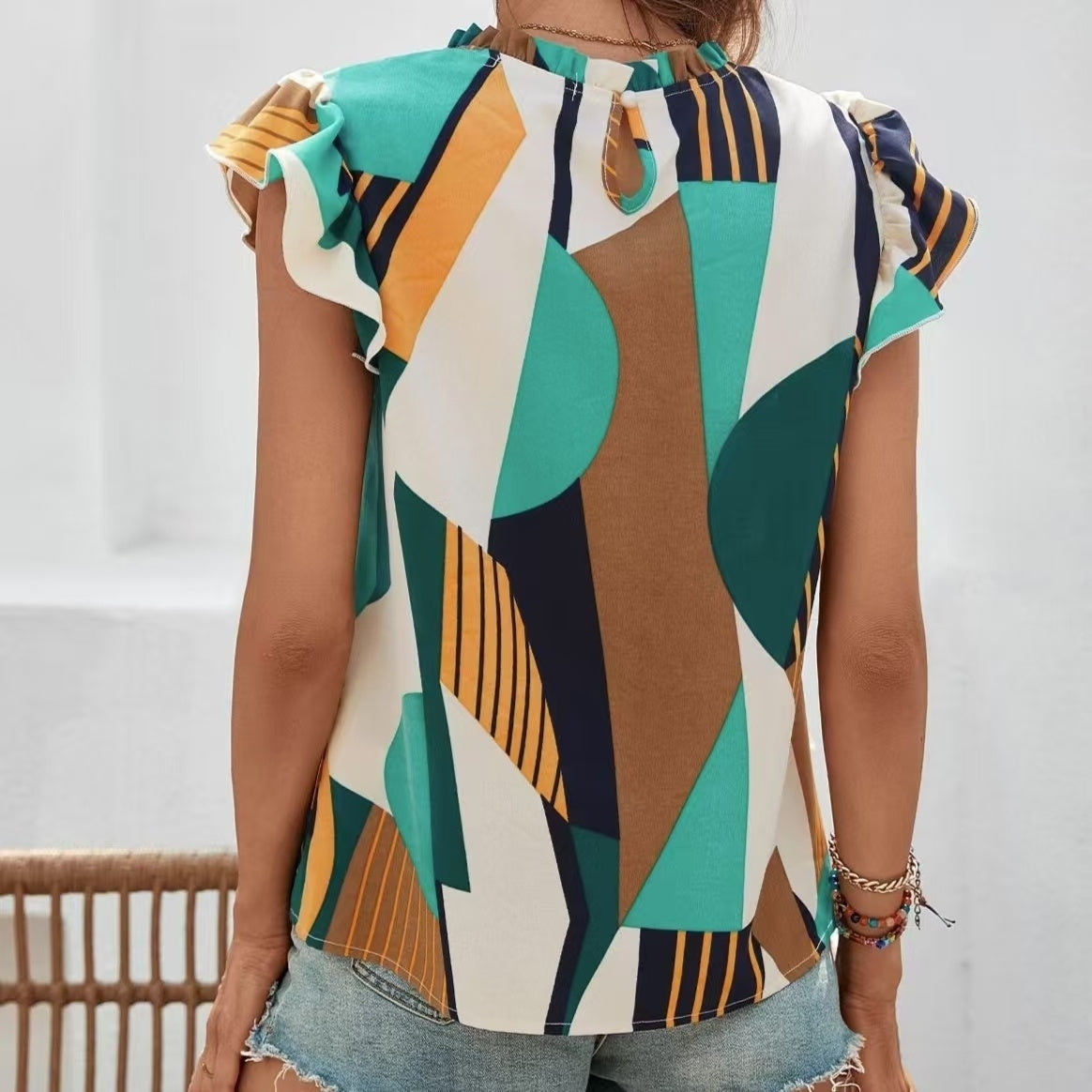 Ladies' Imitation Collar With Ruffled Edge Decoration, Ruffled Edge Shirt, Casual Top